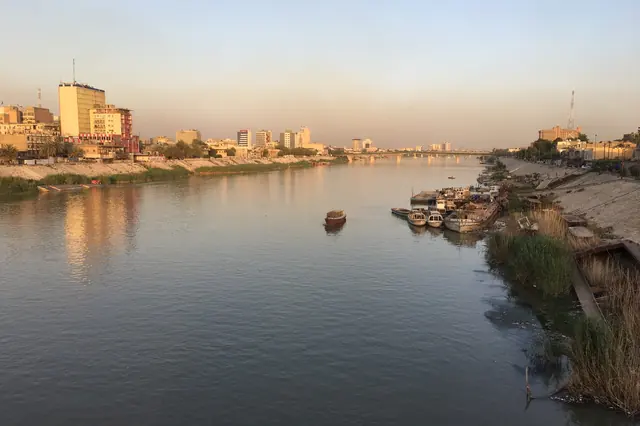 رود دجله هنگام غروب، بغداد